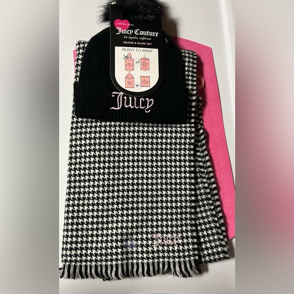 Juicy Couture Beanie and Scarf Set Black White Houndstooth Includes Gift Box NEW - Picture 2 of 4